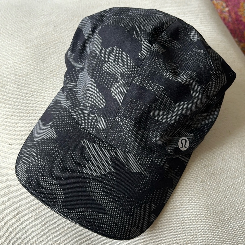 Lululemon camouflage running hat